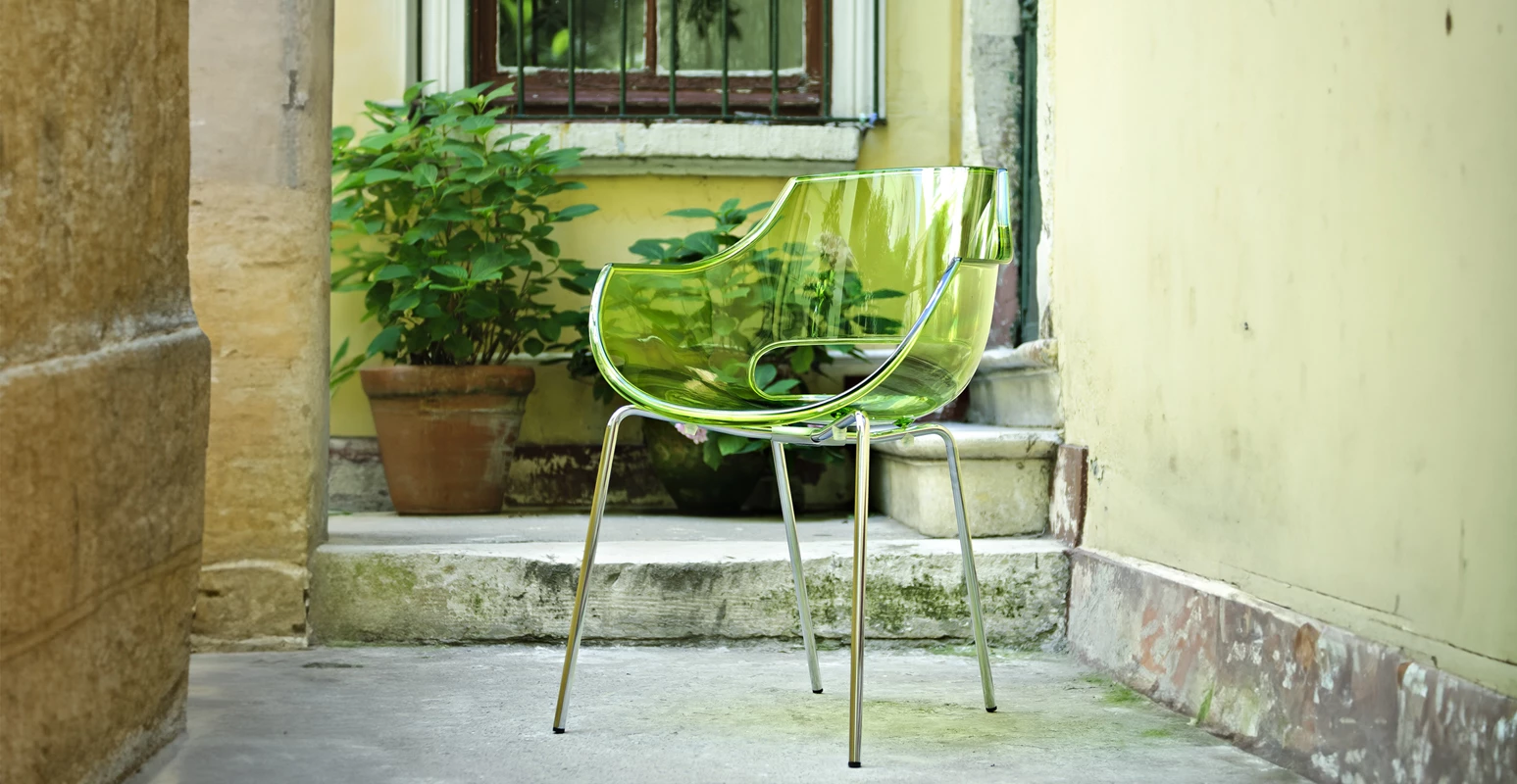 Metal Leg Green Shiny Chair