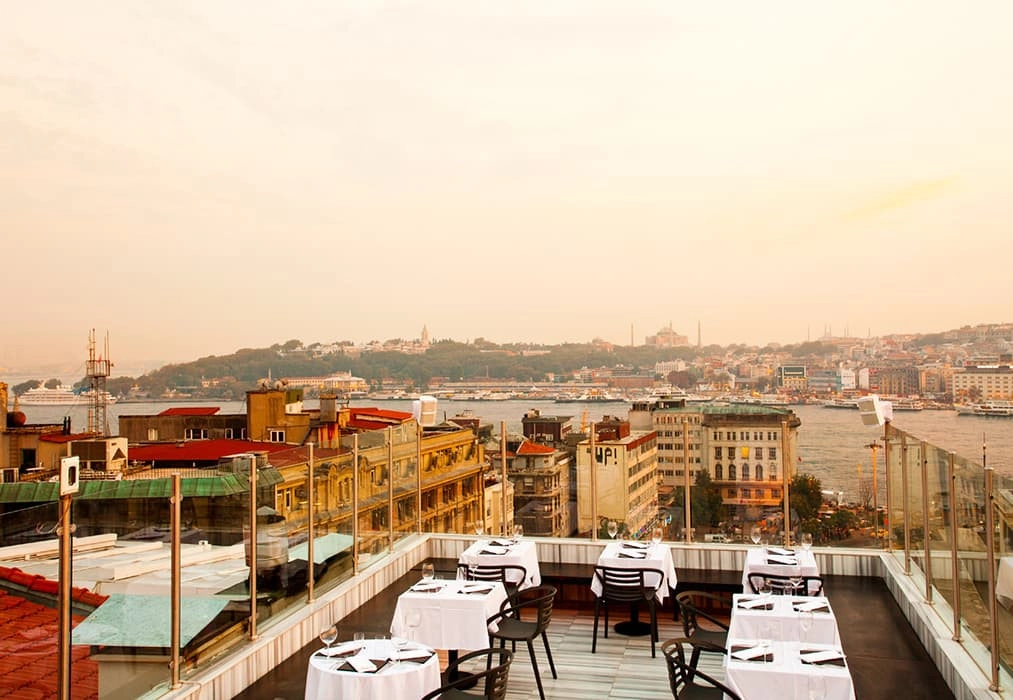 Zelda Zonk Restaurant Istanbul4